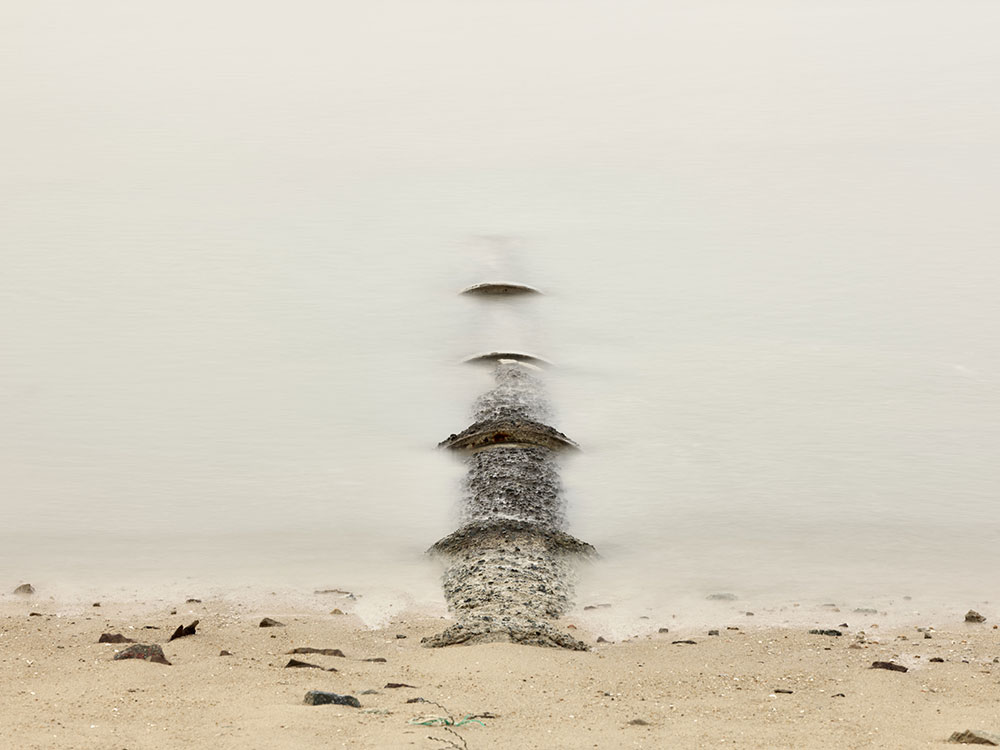 정민수, 〈조금의 경계〉, 2025, Inkjet print, 82.5x110cm