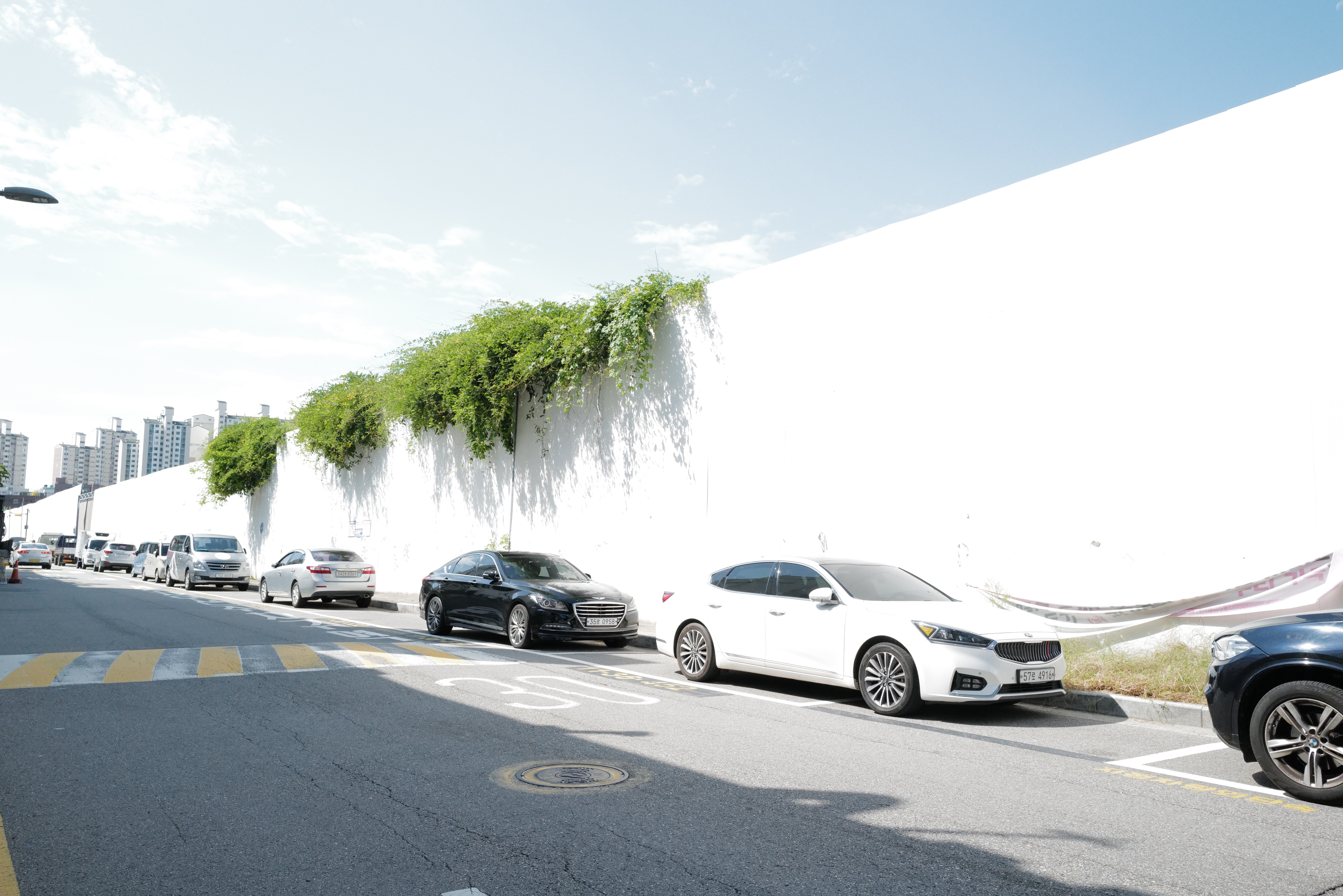 2024, 〈하얀 도시〉, Inkjet print, 40x60cm