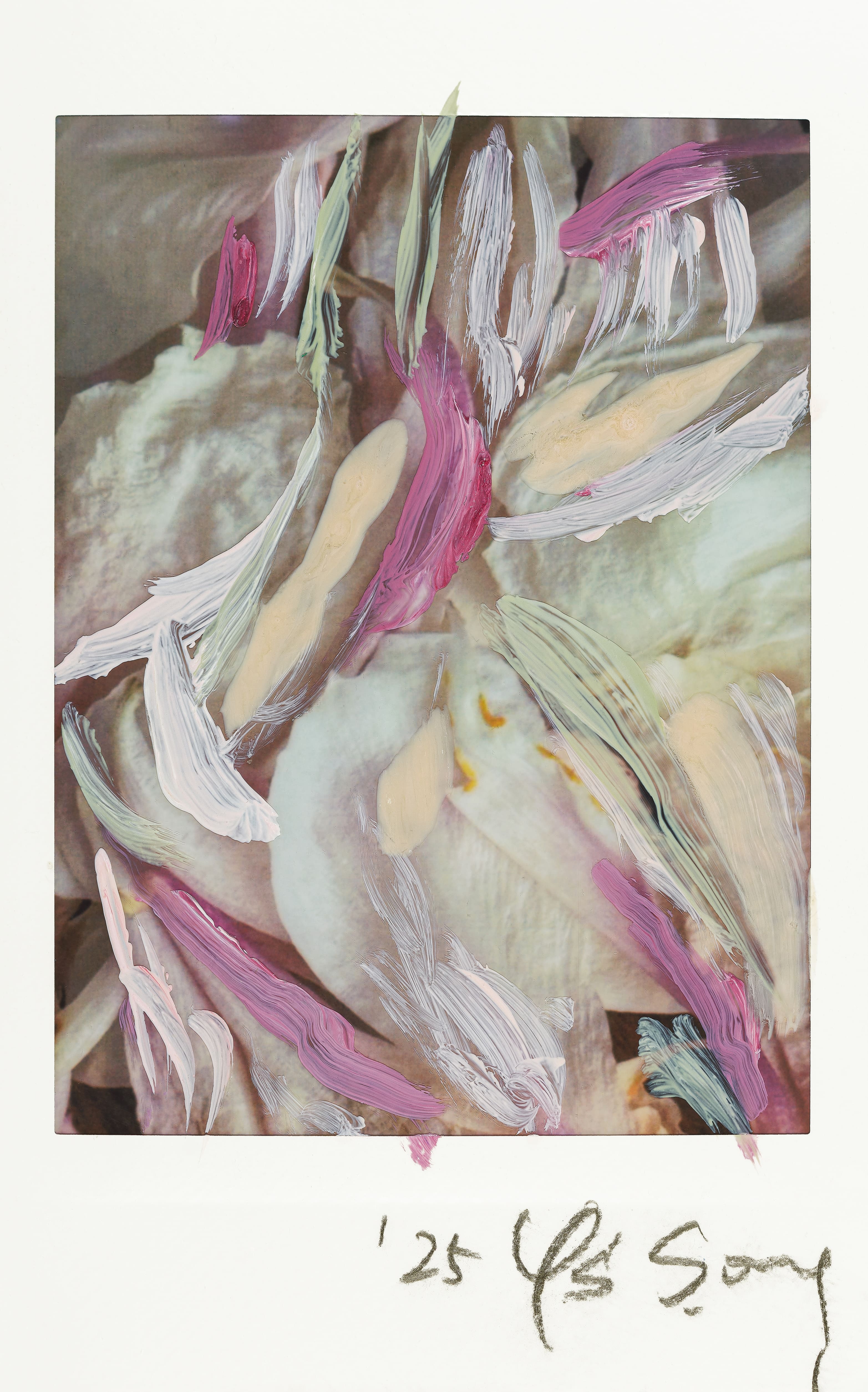 〈Meditation on the Road 길 위에서〉, 2025, Oil painting on polaroid, © 송영숙