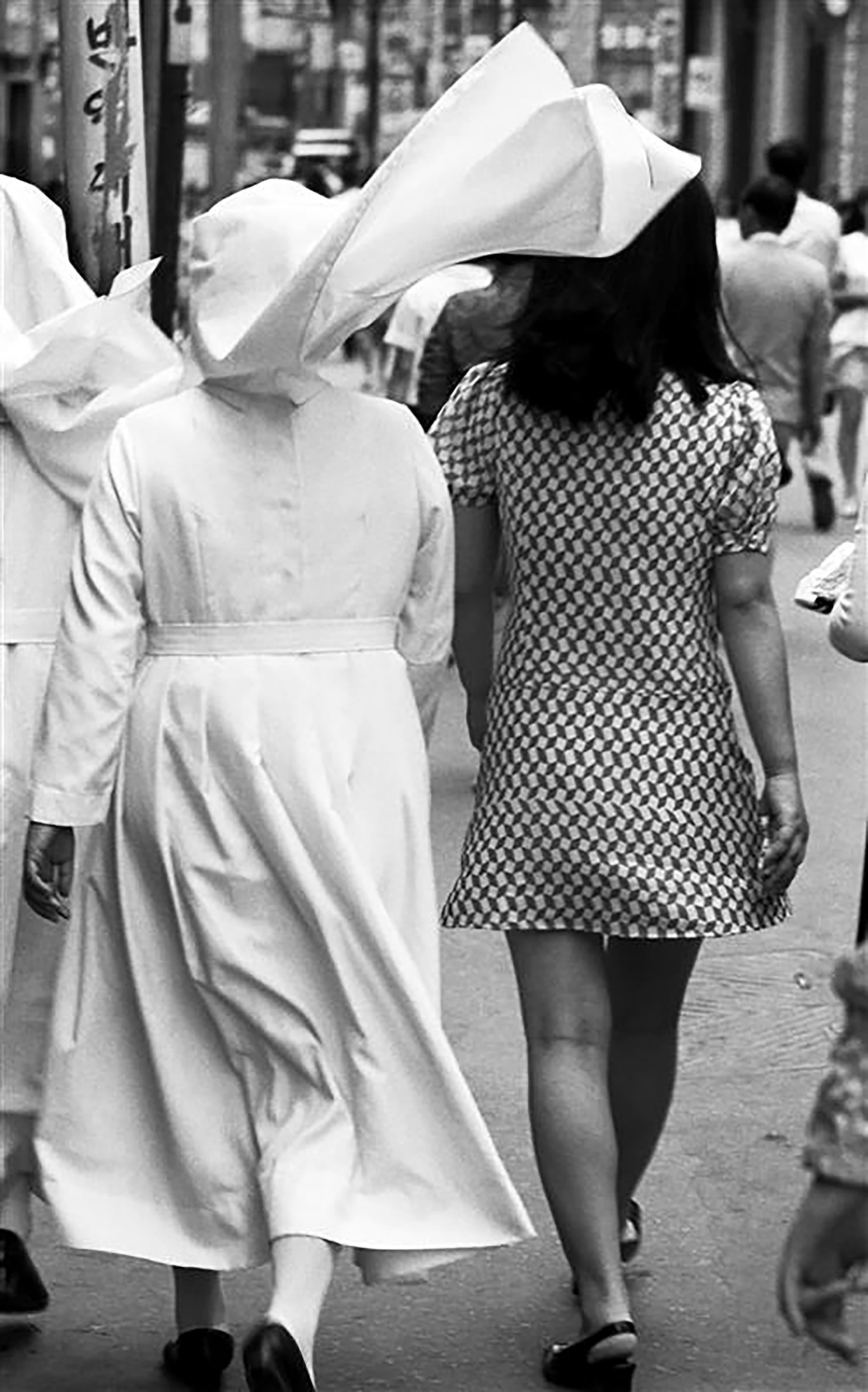 홍순태, 〈명동〉, 〈서울〉연작, 1970, Gelatin silver print, 뮤지엄한미 소장