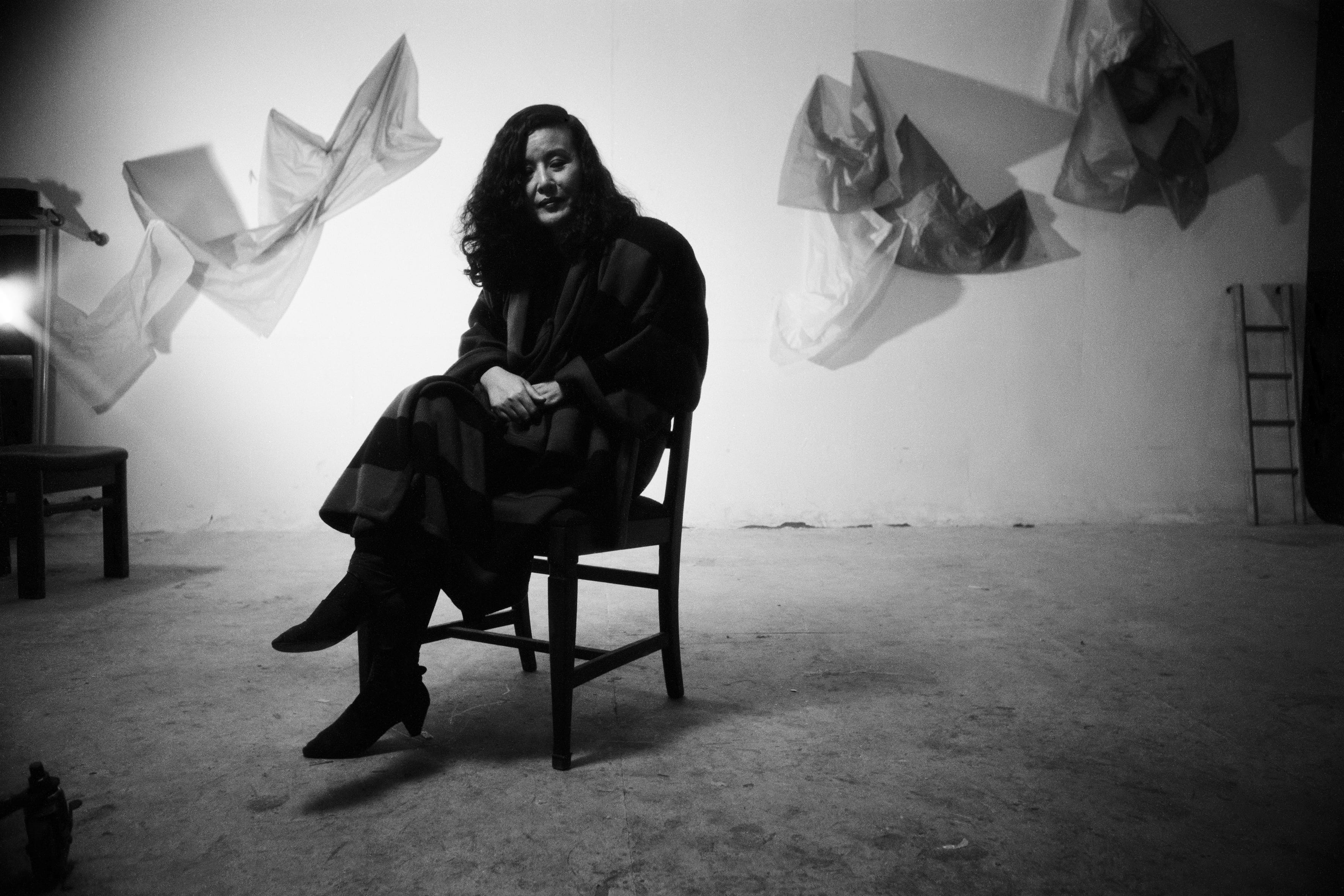 박영숙, 〈36인의 포트레이트〉연작, 〈김금지, 연극배우〉, 31x45cm, 1981, 뮤지엄한미 소장