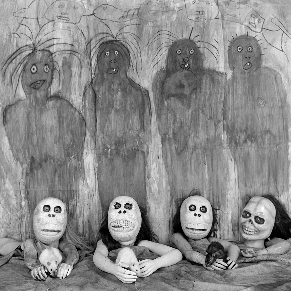 Otherworld, Roger's Rats series, 2016, Inkjet print, 45×45cm, ⓒRoger Ballen
